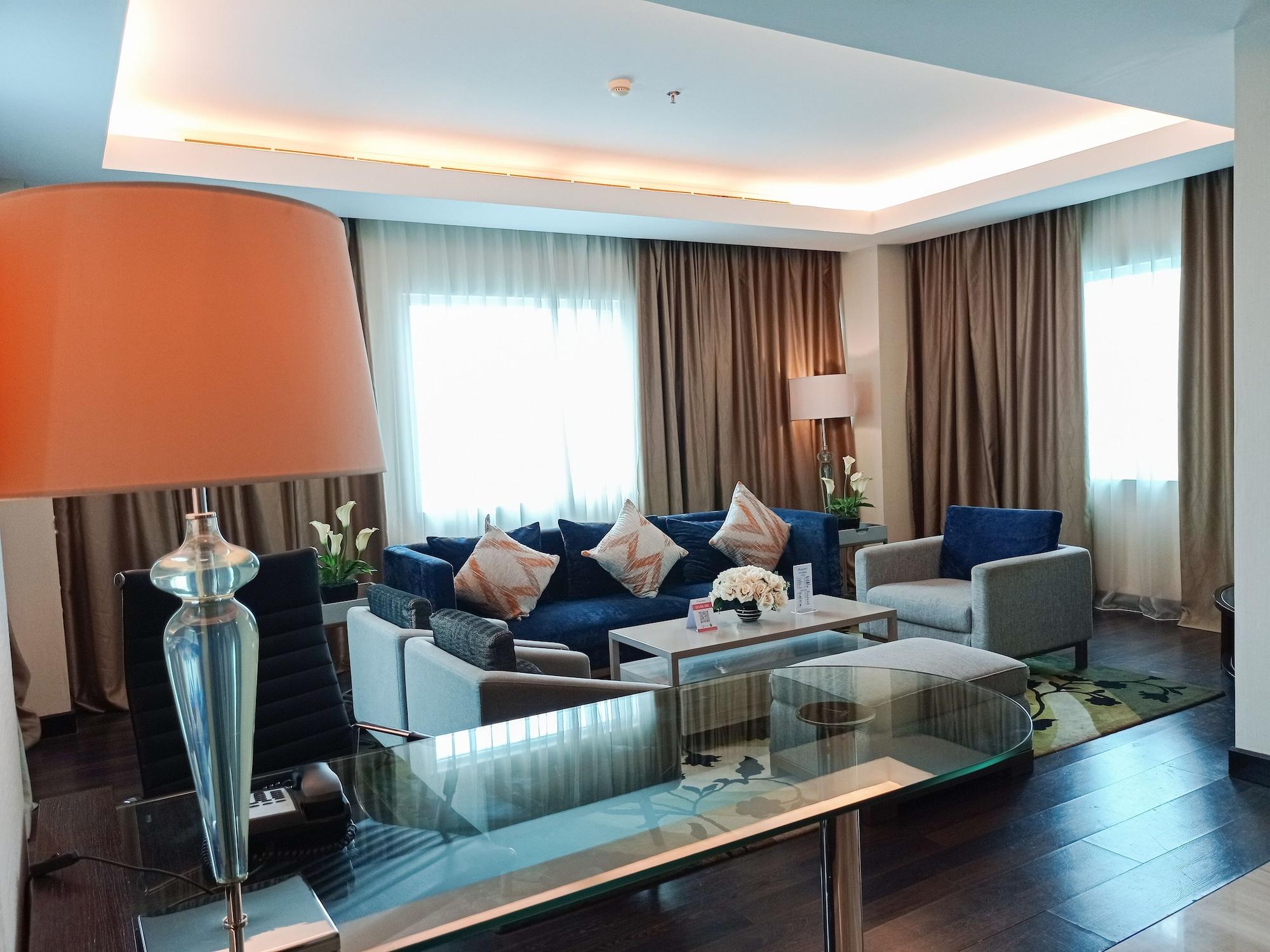 Swiss-Belhotel Амбон Экстерьер фото