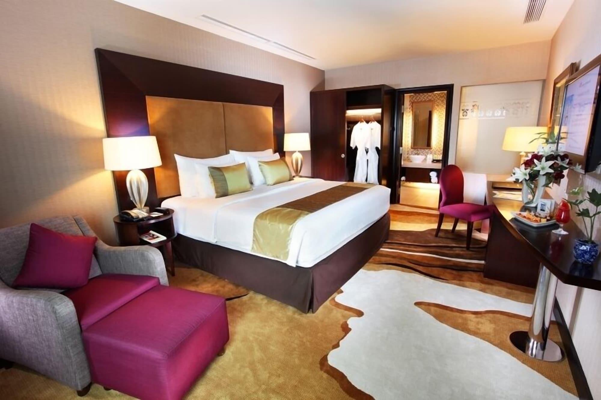 Swiss-Belhotel Амбон Экстерьер фото