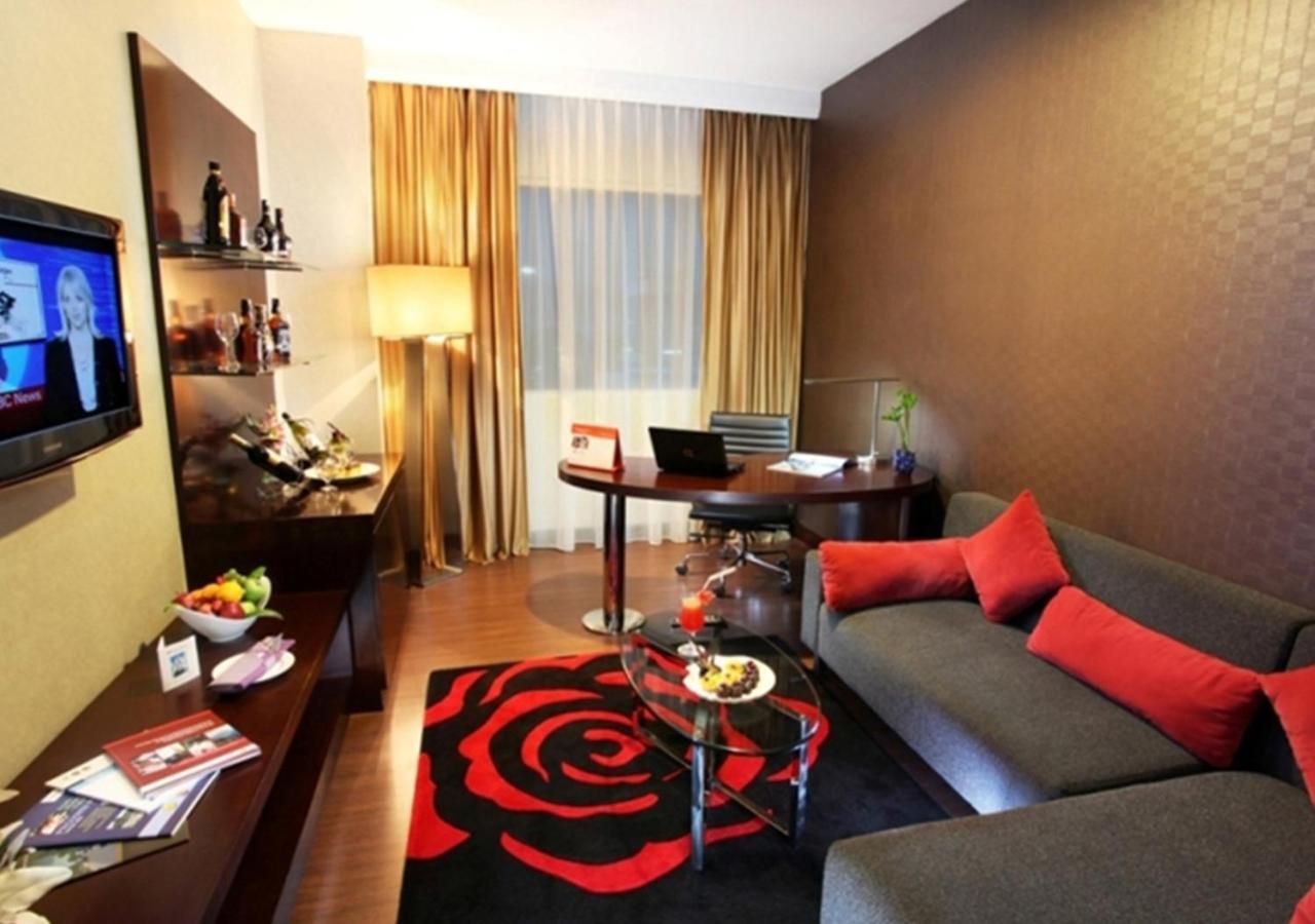Swiss-Belhotel Амбон Экстерьер фото